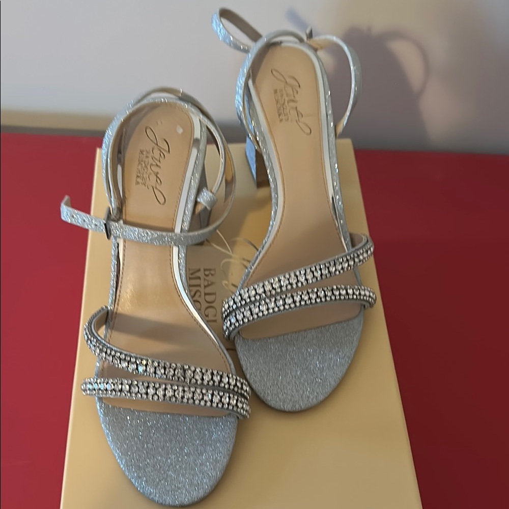 Jewel Badgley Mischka Silver Rhinestone Heels